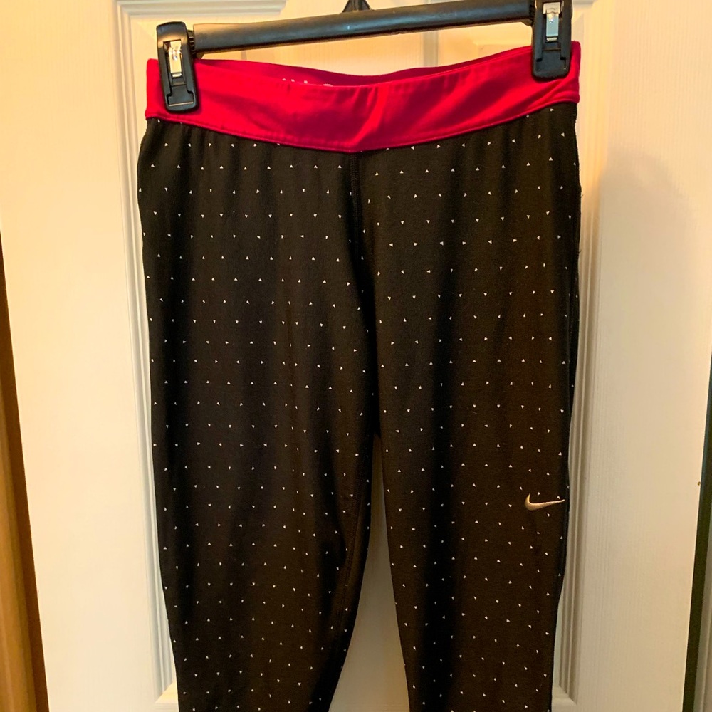 Nike black spotted athletic capris